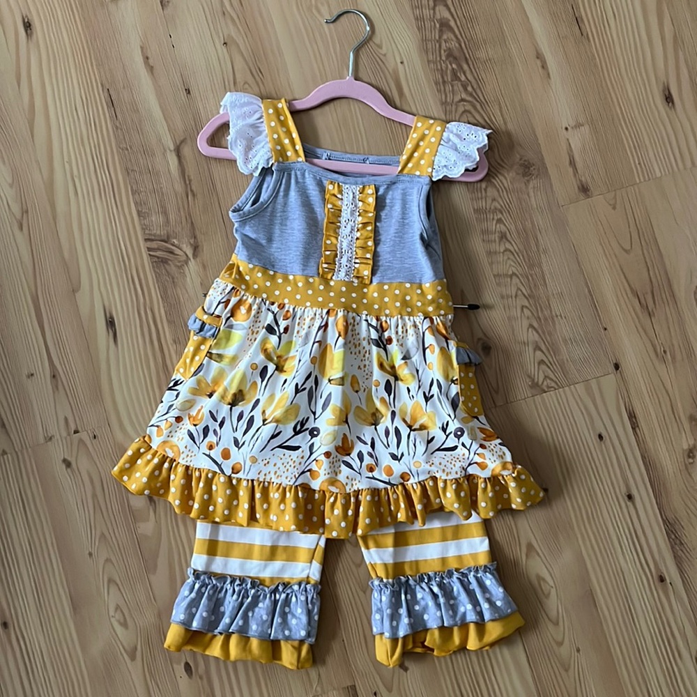 Beautiful Boutique girls outfit! Only used one time for pictures.